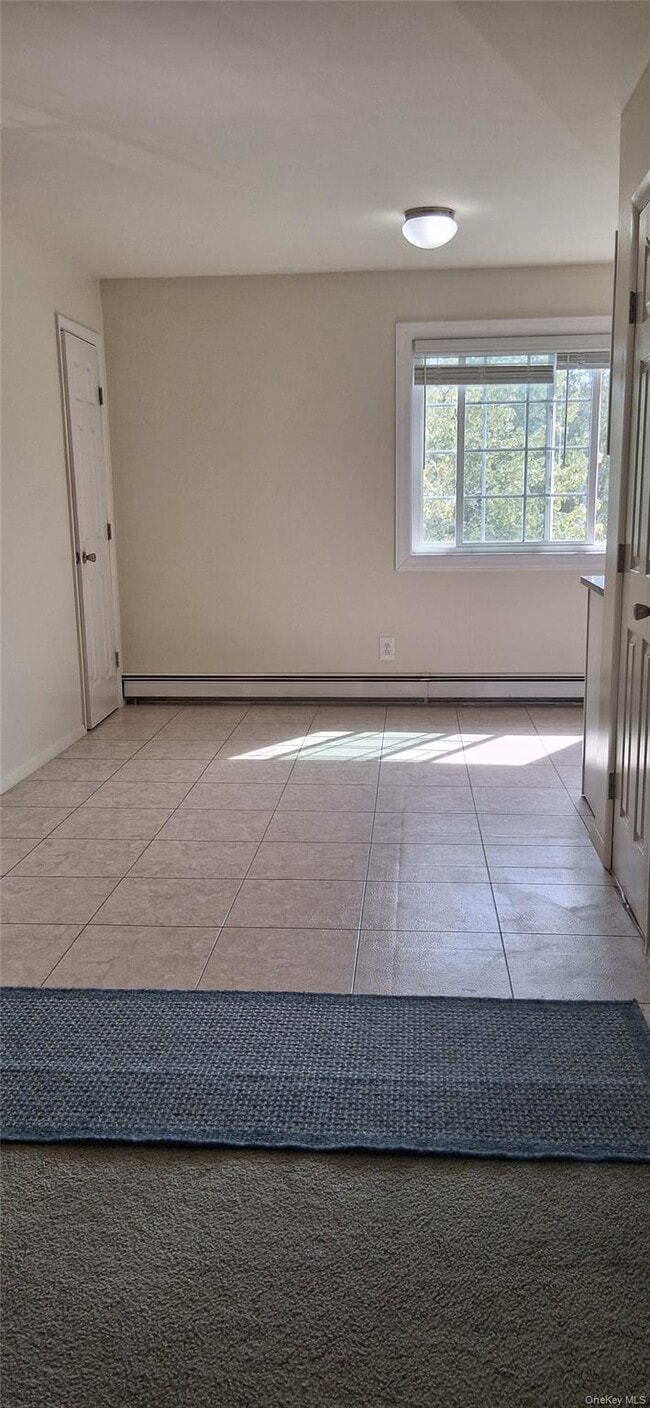Building Photo - 373 Plad Blvd