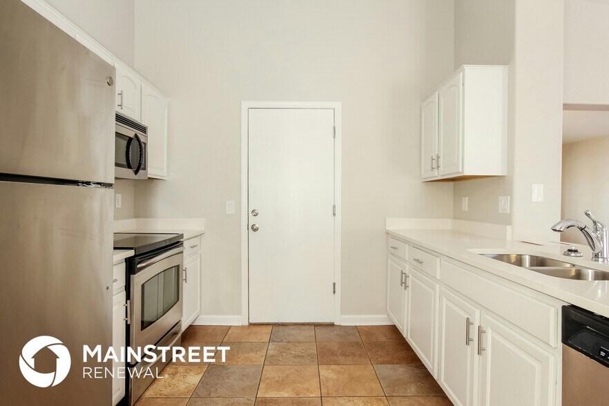 Building Photo - 2506 W Cool Water Way