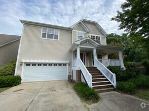 Building Photo - Stunningly Beautiful Former Model Home!