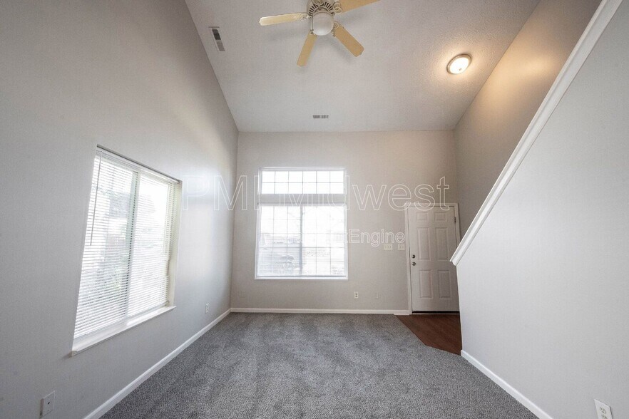 Building Photo - 6623 Dunsdin Dr