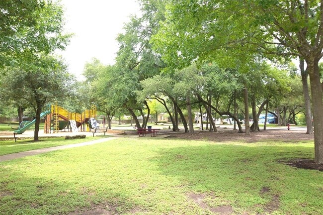 Building Photo - 801 Barefoot Cove