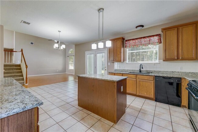 Building Photo - 1003 Antelope Ridge