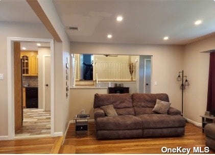 Building Photo - 4647 Merrick Rd