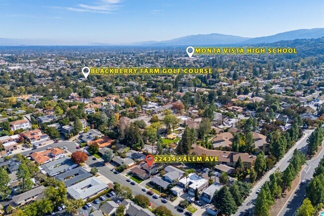 Building Photo - 22434 Salem Ave