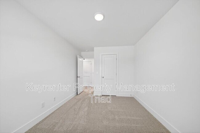 Building Photo - 3611 Bridleton Ridge Trail