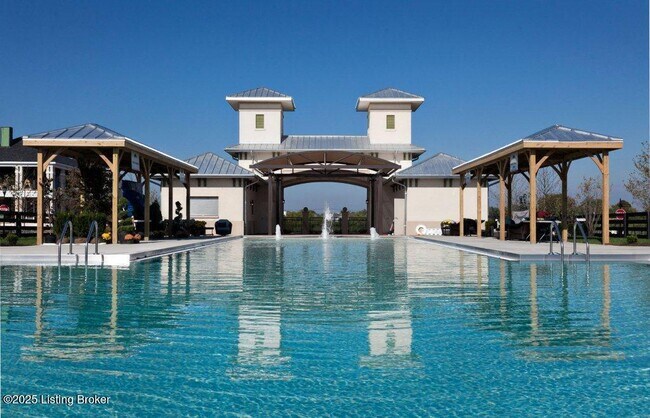 Building Photo - 6301 Meeting St