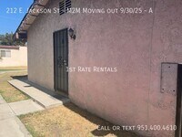 Building Photo - 212 E Jackson St