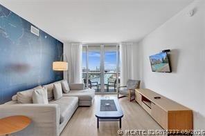 Building Photo - 2602 E Hallandale Beach Blvd