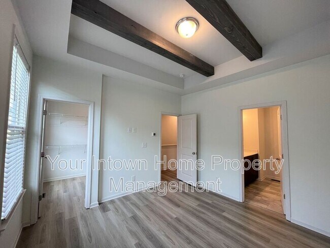 Building Photo - 717 Perch Pl