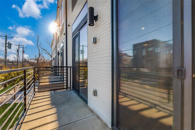 Building Photo - 4419 Cabell Dr
