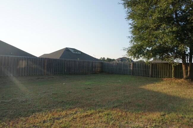 Building Photo - 5263 Moore Loop