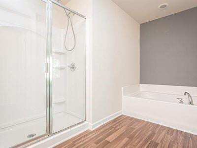 Building Photo - 145 Townview Dr