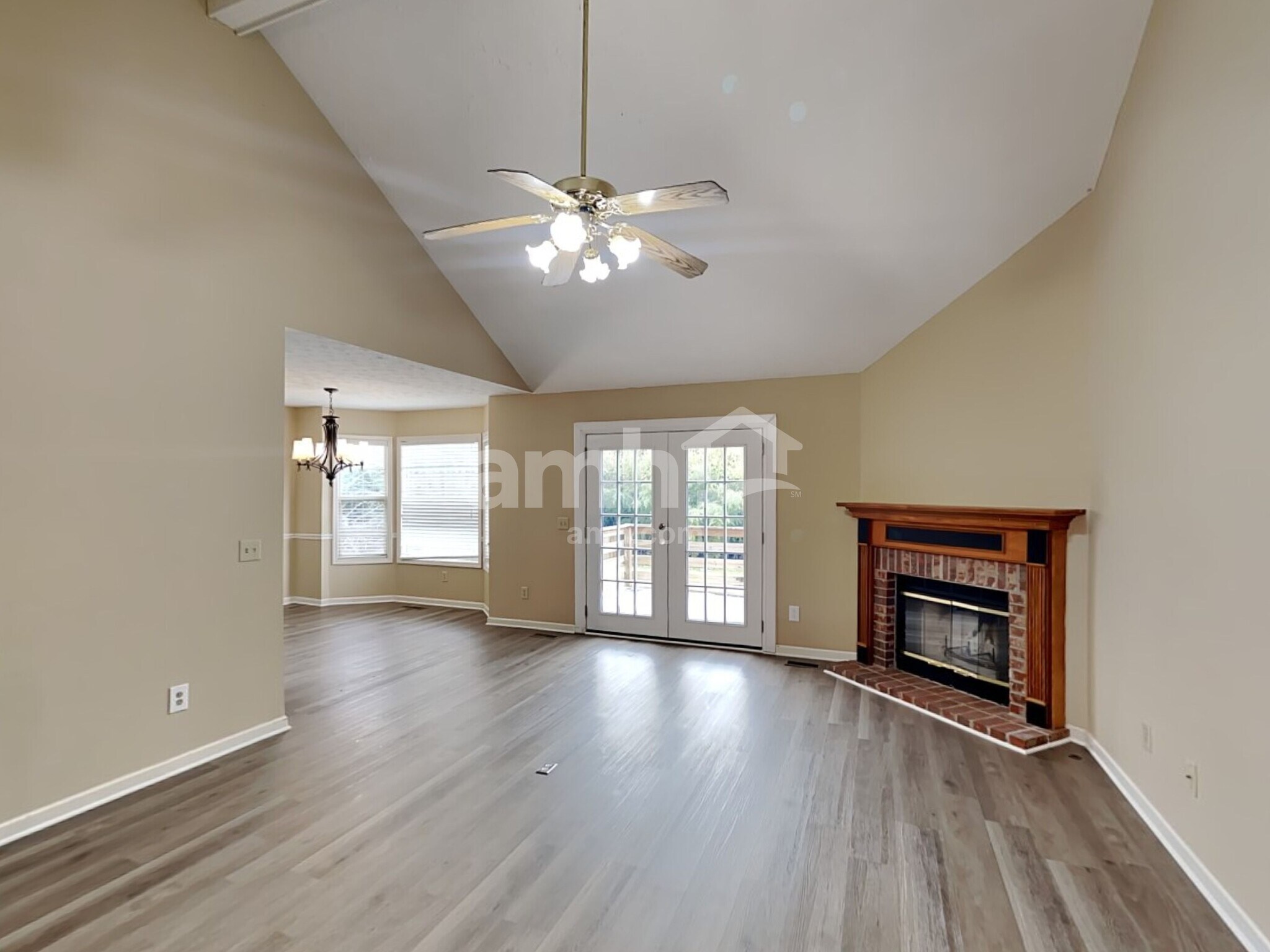 Building Photo - 1212 Wembley Ct