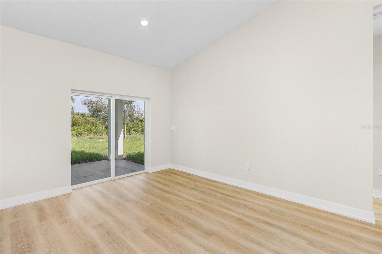 Building Photo - 9225 Arberg St