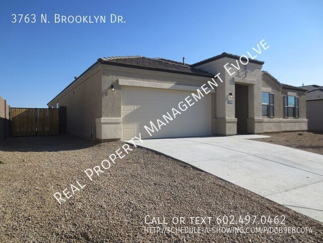 Building Photo - COME TOUR TODAY!