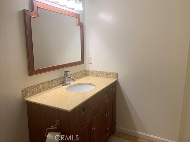 Building Photo - 3220 Altura Ave