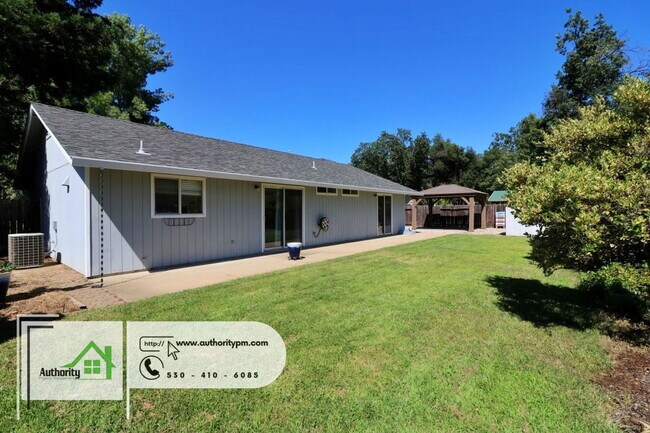 Building Photo - 1976 Chiella Ln