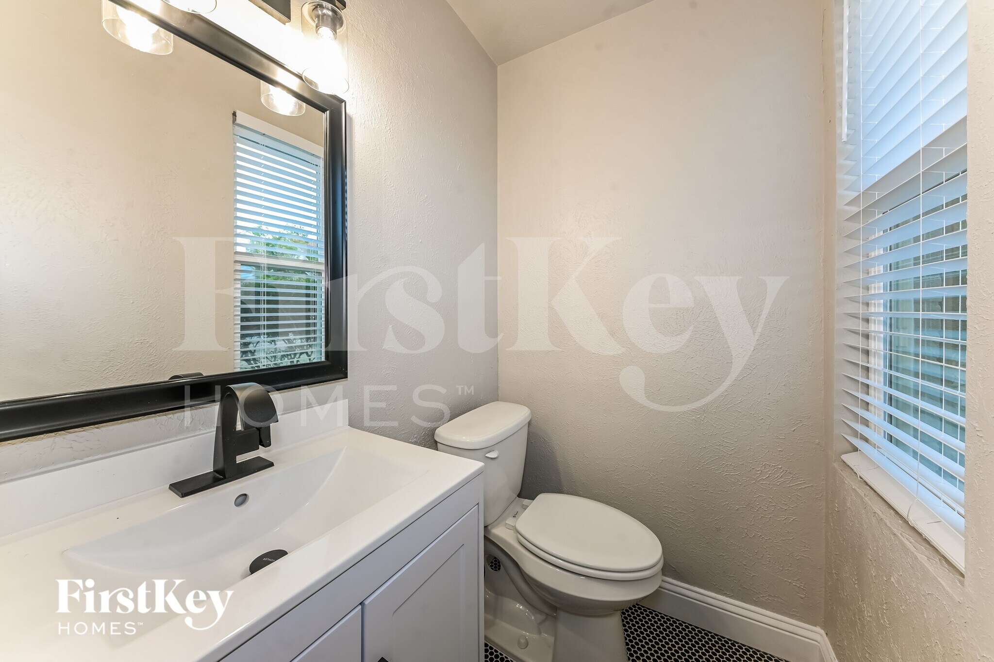 Building Photo - 2023 Godiva St