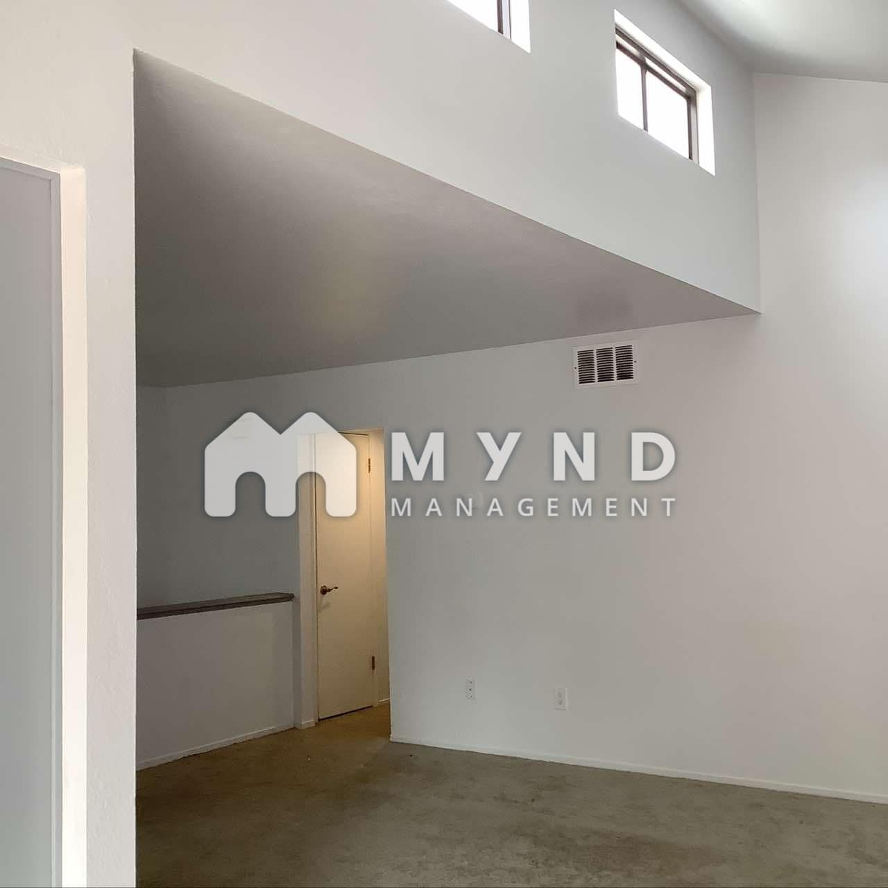 Building Photo - 2586 Sunny Slope Dr