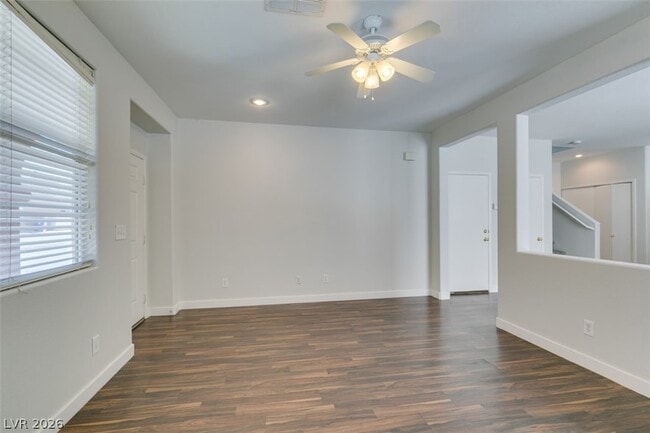 Building Photo - 6779 Winding Wood St