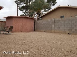 Building Photo - 1020 E Silver St