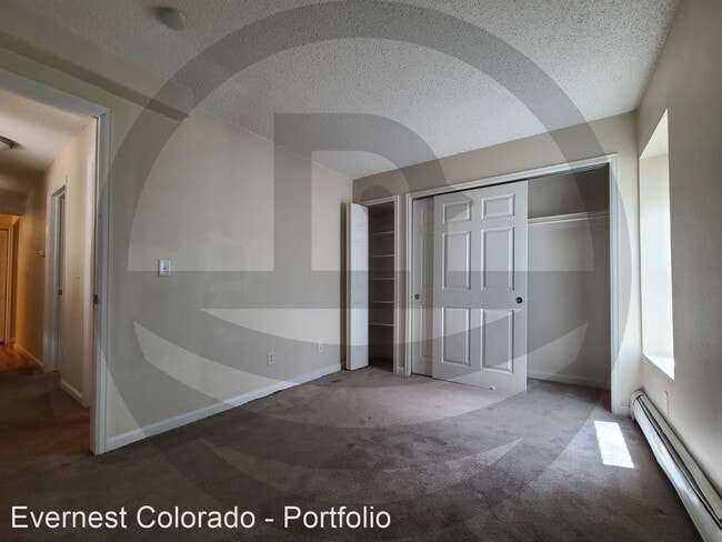 Building Photo - 2 br, 1 bath House - 1940 W 32nd Ave Apt 203