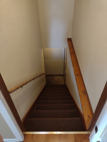 Building Photo - 303 Talmadge St