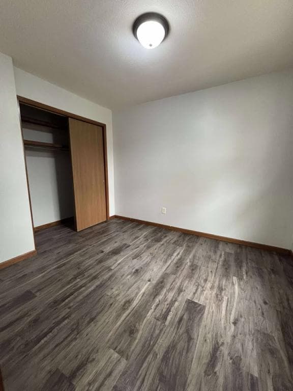 Building Photo - 1610 Tippecanoe Dr