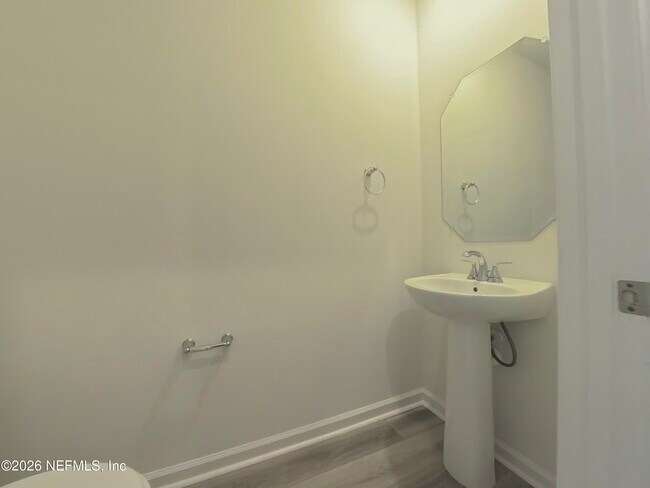 Building Photo - 162 BEACH PALM Ct