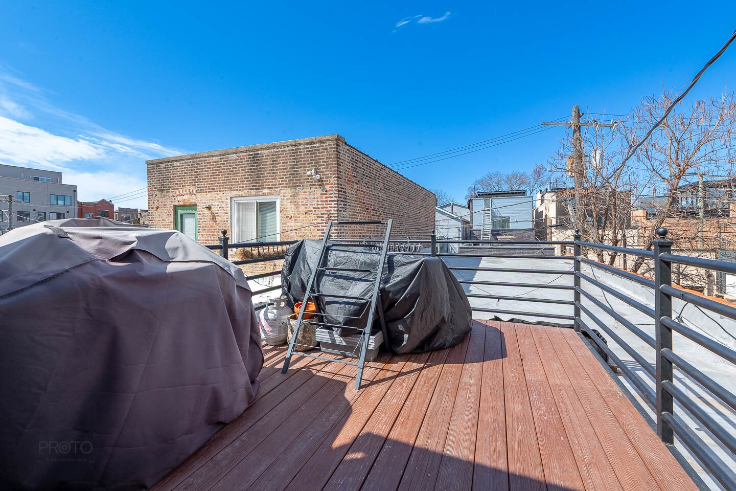 Building Photo - 530 N Ashland Ave