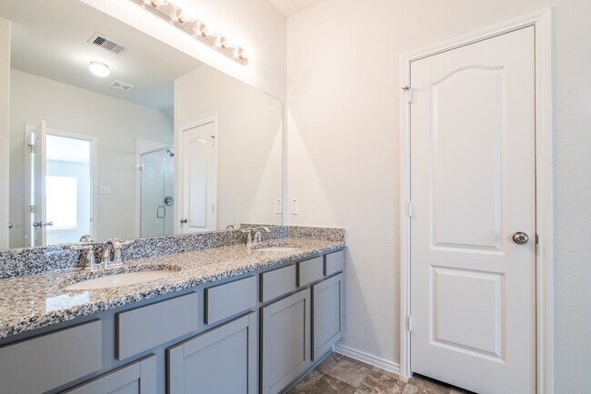 Building Photo - 40354 Bay Warbler Wy