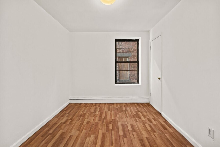 Building Photo - 80 Park Ave