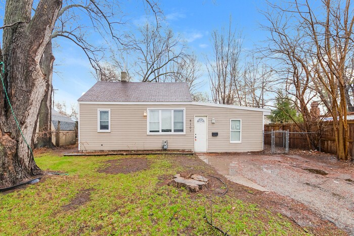 Primary Photo - 8107 Pillsbury Ave S