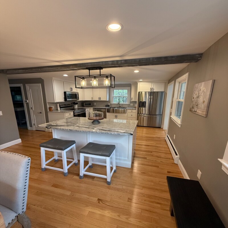 Building Photo - 3 Crystal Ln