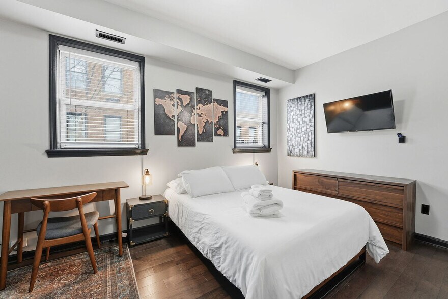 Building Photo - 409 O St NW