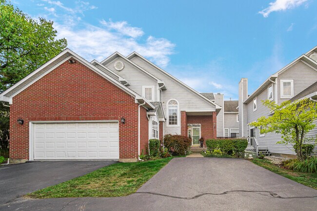 Building Photo - 436 W Parkside Dr
