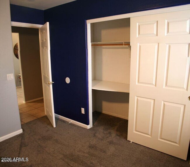 Building Photo - 12710 W Earll Dr