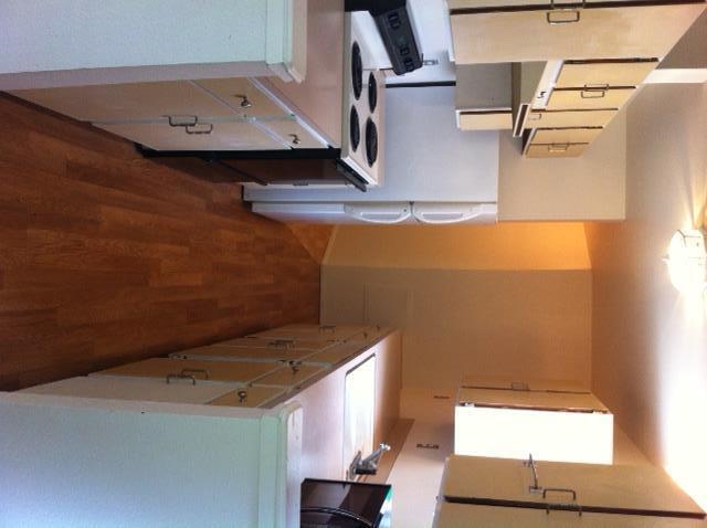 Building Photo - Cozy 2 Bed 1 Bath in Upper West Bremerton