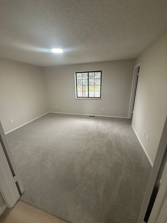 Building Photo - Beautifully Remodeled Westminster Ranch