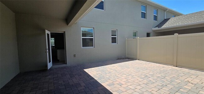 Building Photo - 2012 Tohoqua Blvd