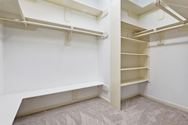 Building Photo - 26227 Bright Dawn Ct