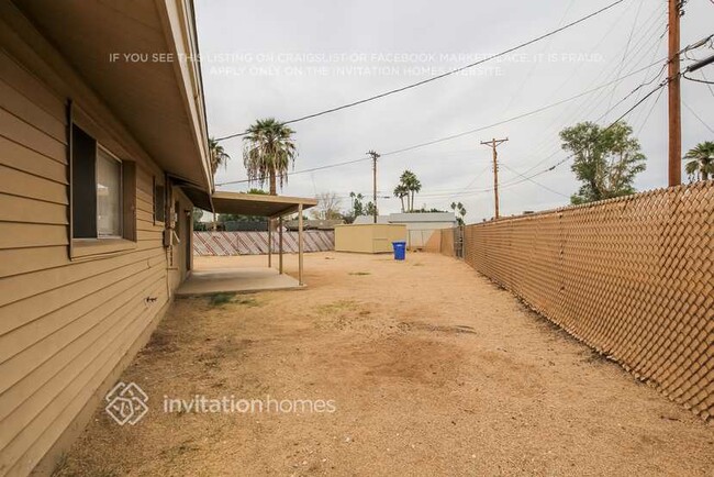 Building Photo - 8615 N 36th Ave