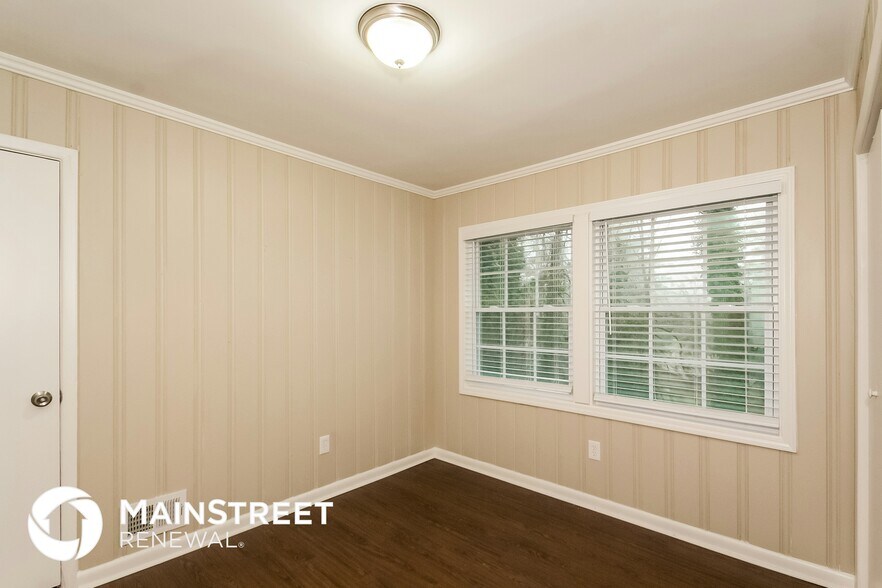 Building Photo - 261 Hermer Cir NW