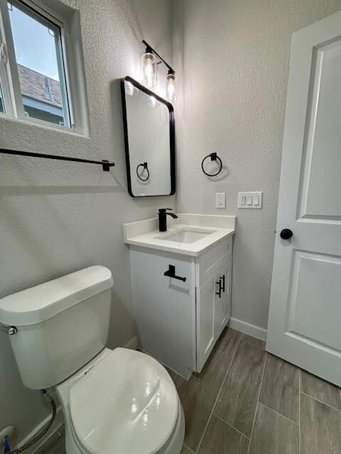 Building Photo - 16938 W Lynbrook