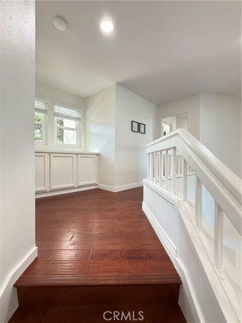 Building Photo - 9 La Quinta