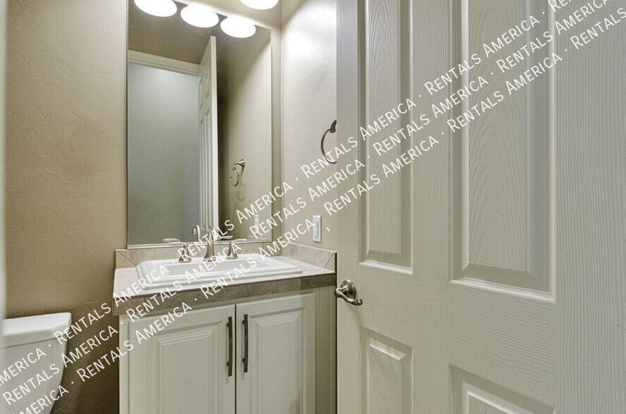 Building Photo - 757 W Aviator Crossing Dr