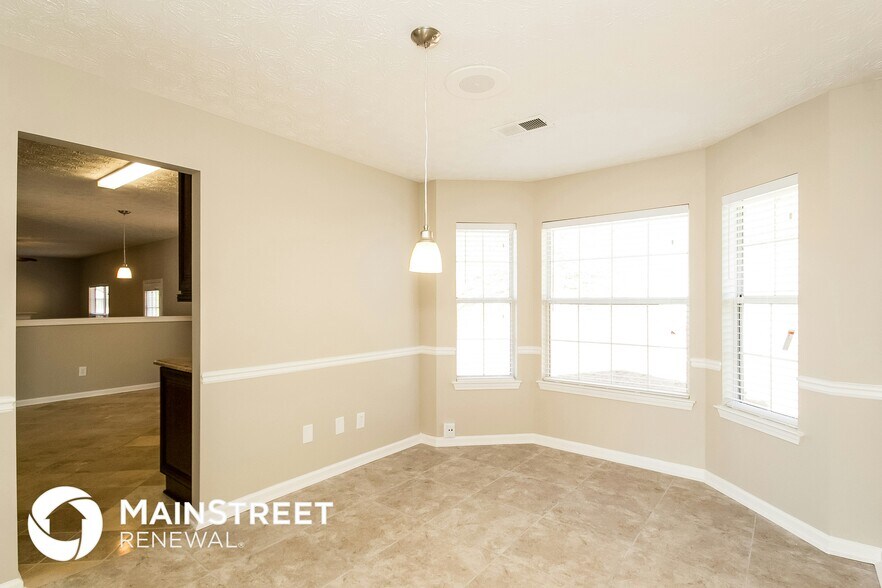 Building Photo - 6650 Etterlee Dr