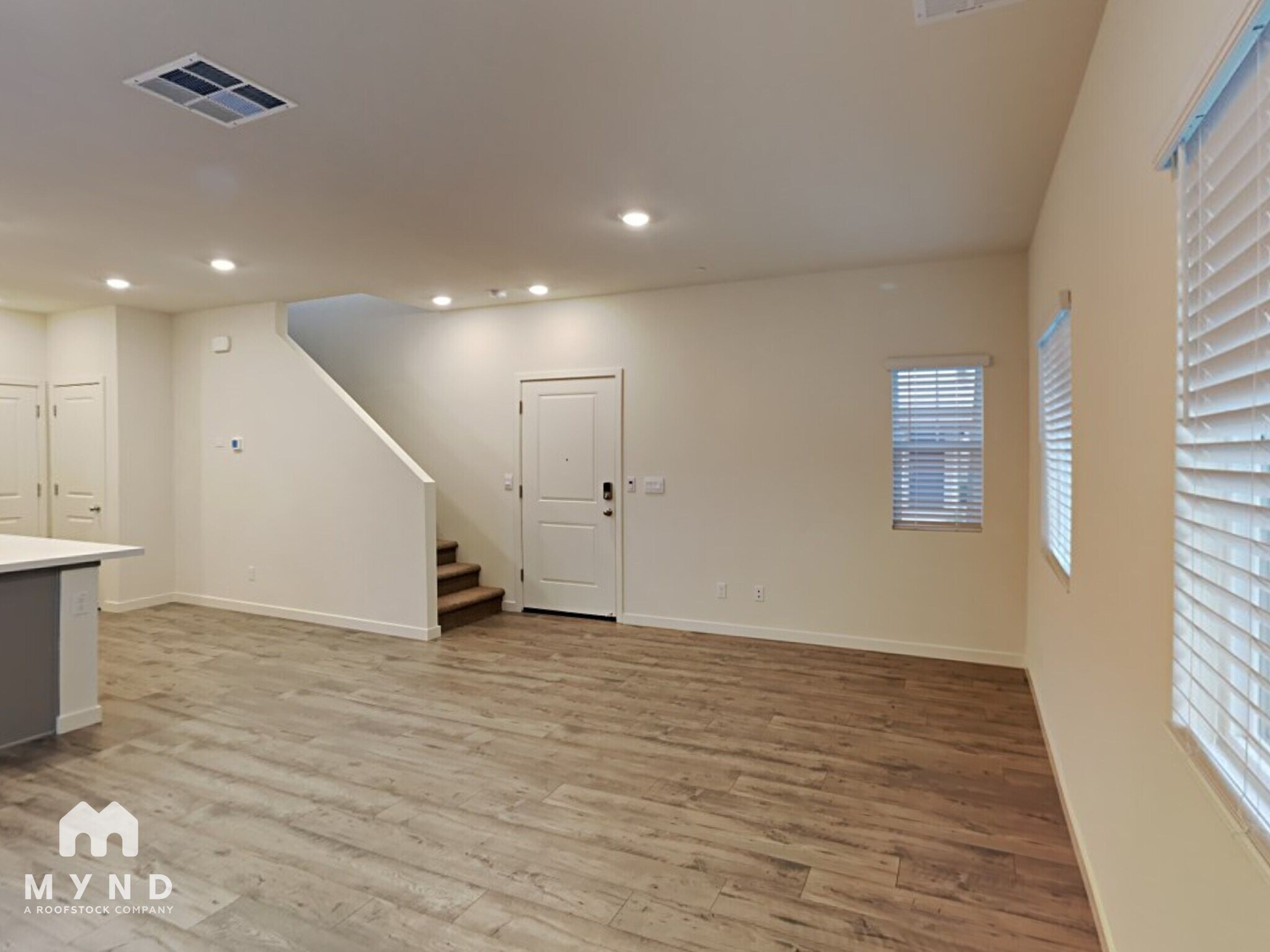 Building Photo - 3049 Pruett Dr