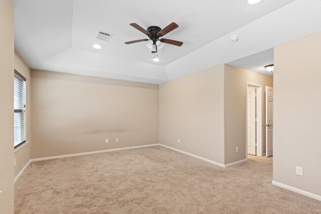 Building Photo - 17120 Wilthorne Gardens Ct