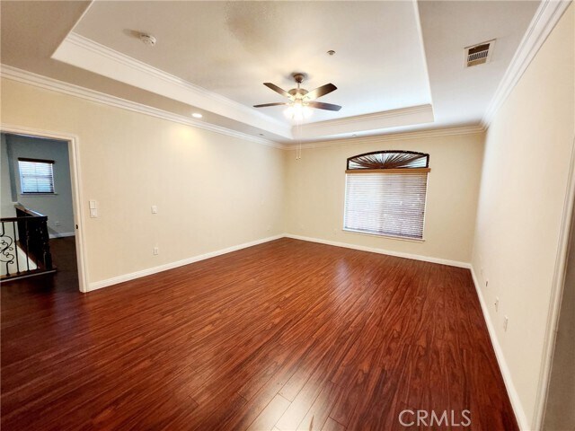 Building Photo - 1016 W Huntington Dr